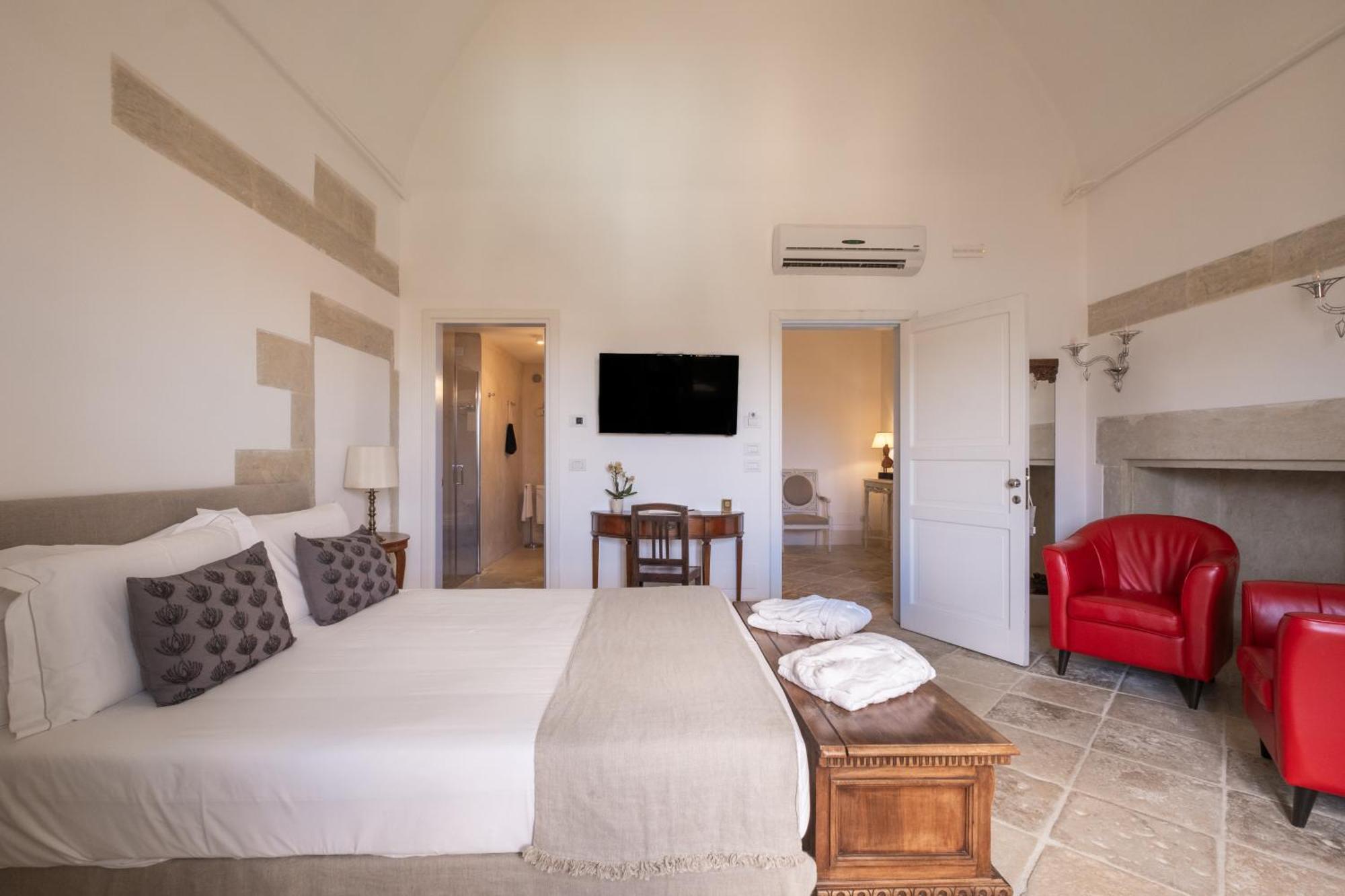 Palazzo Ducale Venturi - Luxury Hotel & Wellness مينيرفينو دي ليتشي المظهر الخارجي الصورة